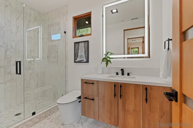 $9,395,000 | 5758 Las Palomas, Rancho Santa Fe, CA 92067