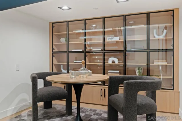 $9,395,000 | 5758 Las Palomas, Rancho Santa Fe, CA 92067