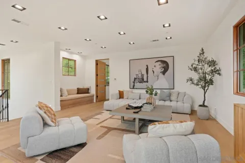 $8,995,000 | 5758 Las Palomas, Rancho Santa Fe, CA 92067