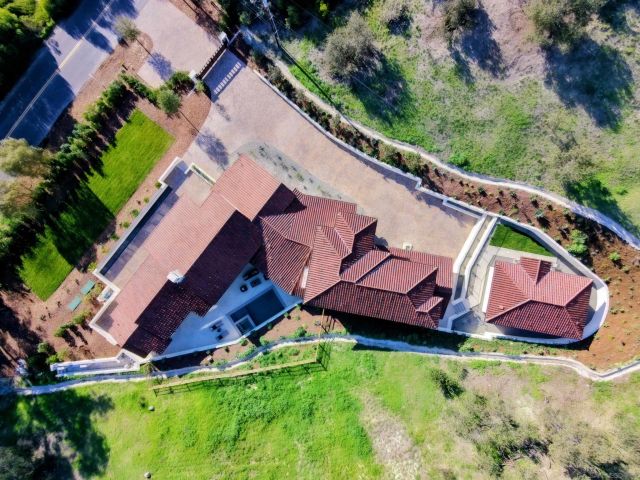 $8,995,000 | 5758 Las Palomas, Rancho Santa Fe, CA 92067