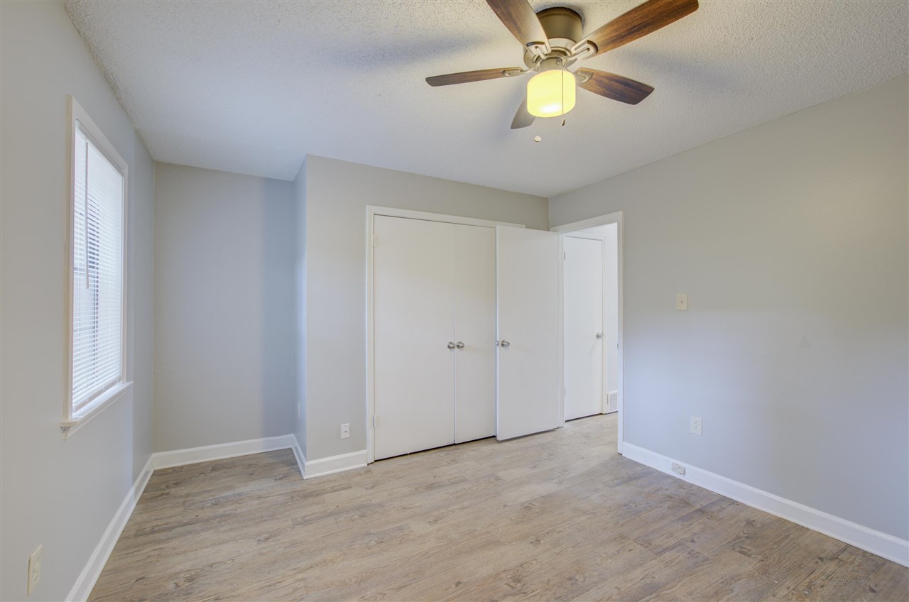7024 Rockingham Road Memphis, TN 38125 - Photo 11 of 18