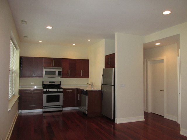 4246 North Spaulding Avenue, Unit 2B Chicago, IL 60618 - Photo 3 of 25