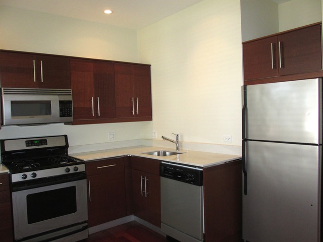 4246 North Spaulding Avenue, Unit 2B Chicago, IL 60618 - Photo 4 of 25