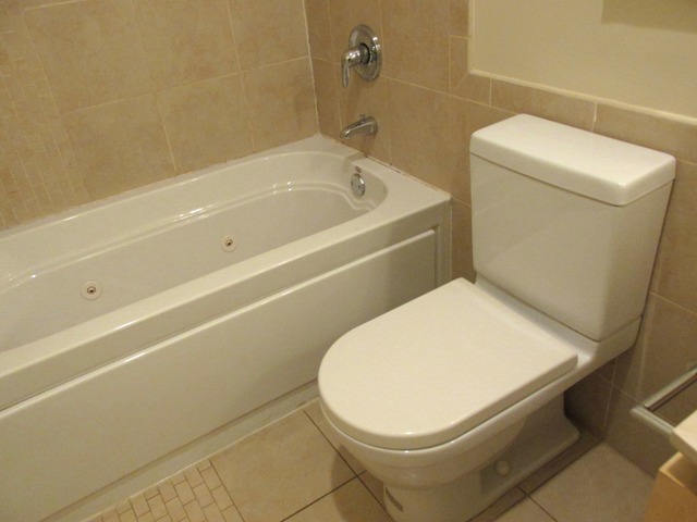4246 North Spaulding Avenue, Unit 2B Chicago, IL 60618 - Photo 10 of 25