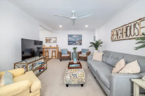 $529,000 | 560 West Broadway, Unit 4G, Long Beach, NY 11561