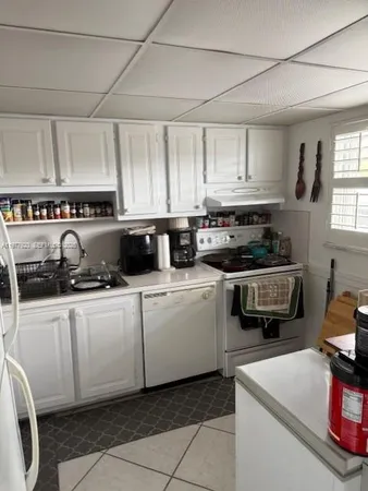 $150,000 | 6570 Royal Palm Boulevard, Unit 215J, Margate, FL 33063