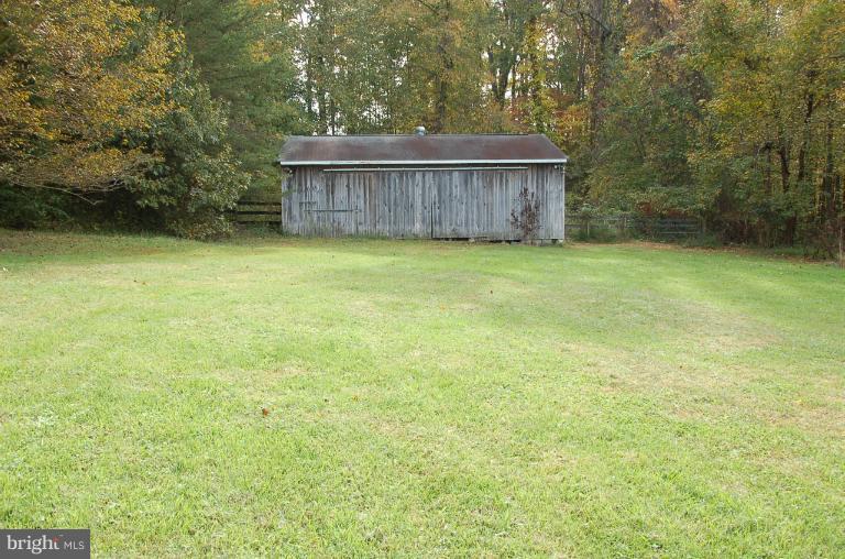 2450 Smoky Road Huntingtown, MD 20639 - Photo 27 of 30 Exterior (General)