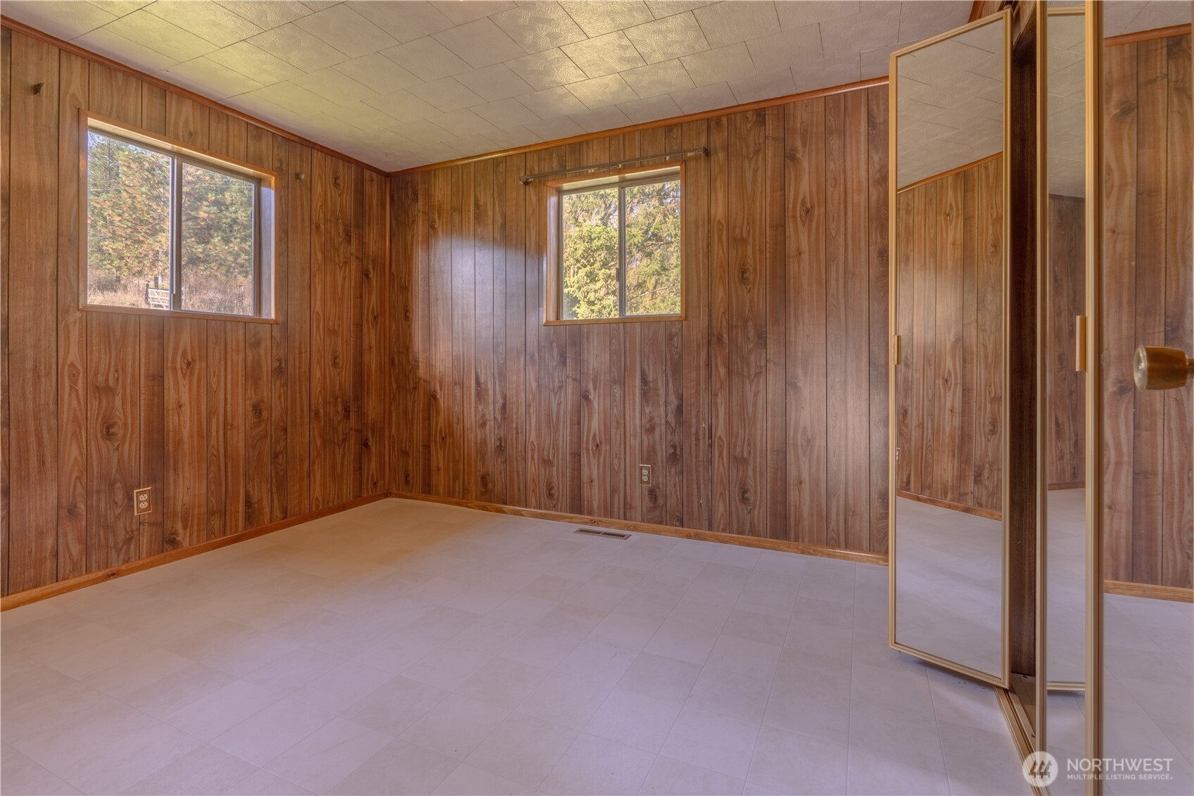 20016 North Sands Road Colbert, WA 99005 - Photo 20 of 31 Gallery Image 20