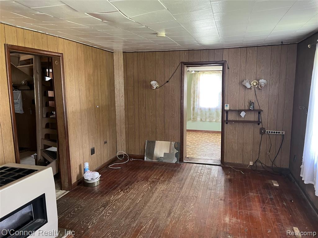 3909 Burtch Road Fort Gratiot, MI 48059 - Photo 13 of 19