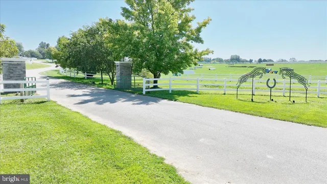 $3,995,000 | 400 North Guernsey Road, West Grove, PA 19390