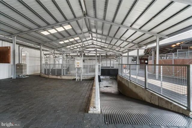 $3,995,000 | 400 North Guernsey Road, West Grove, PA 19390