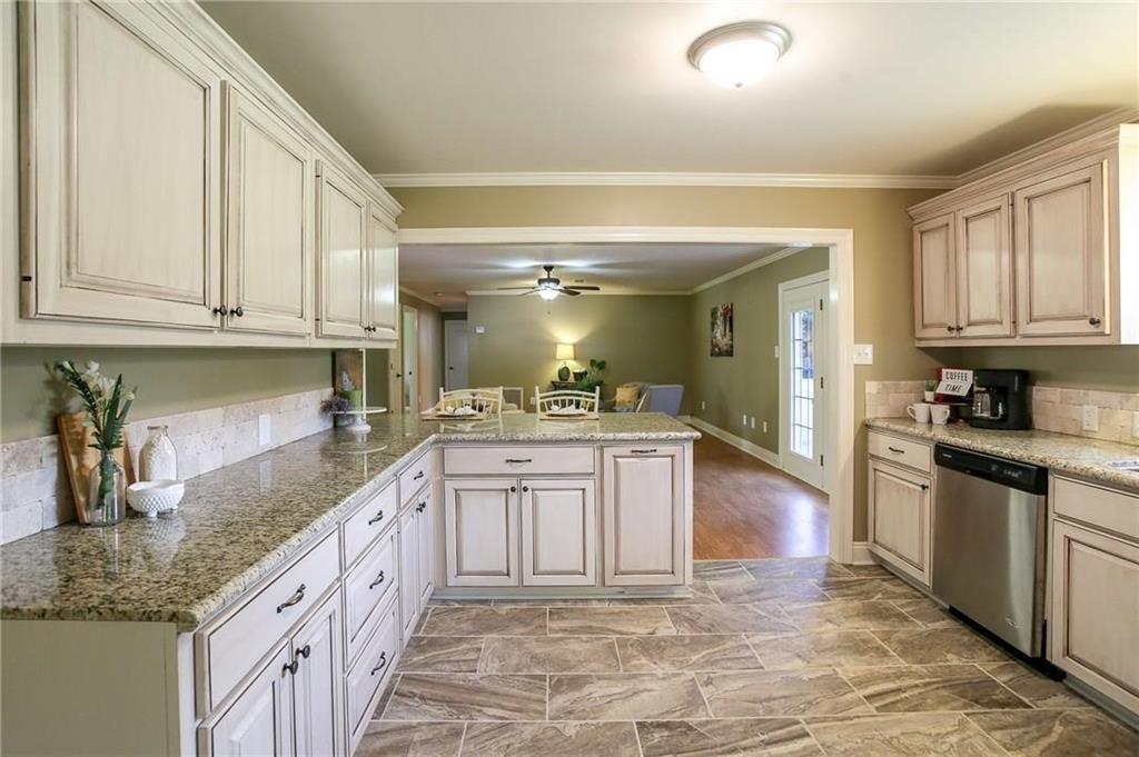 3015 Davis Road Westlake, LA 70669 - Photo 7 of 19