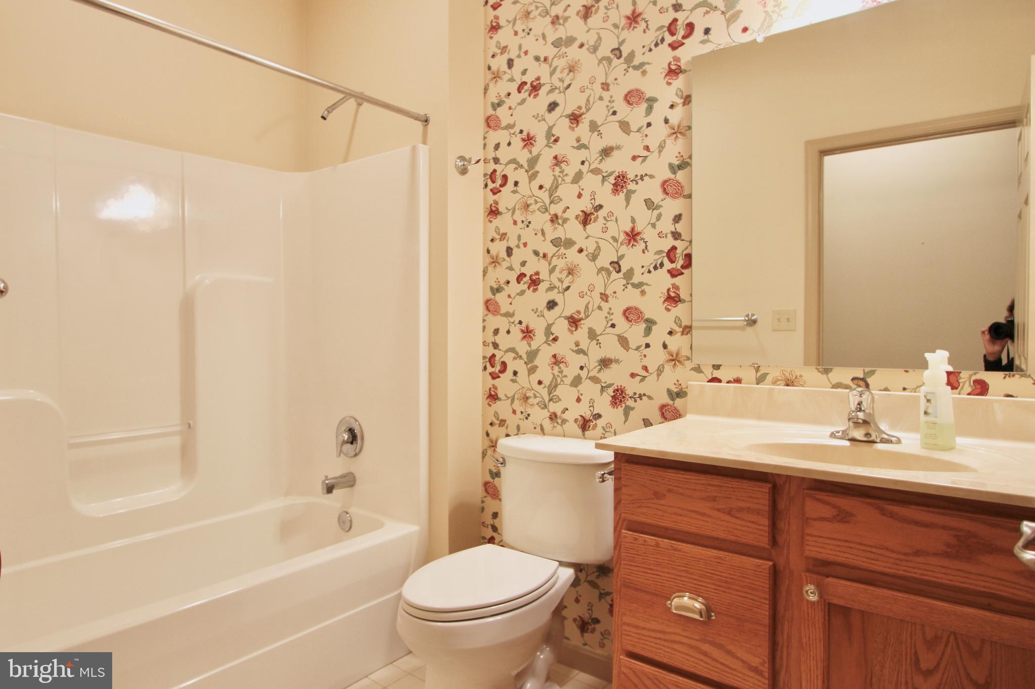 304 Sorrell Circle Smyrna, DE 19977 - Photo 22 of 26 Hall bath