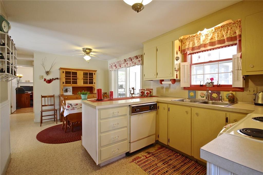 41 Weeks Road Gorham, ME 04038 - Photo 4 of 33 Your nice & bright kitchen.