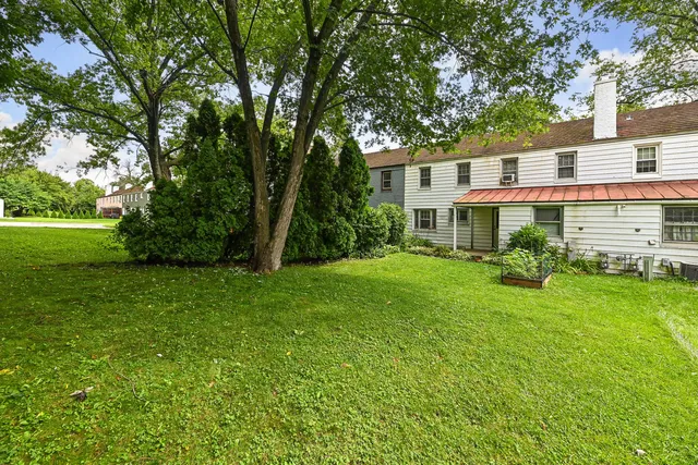 $249,000 | 5905 Dendron Lane, Greendale, WI 53129