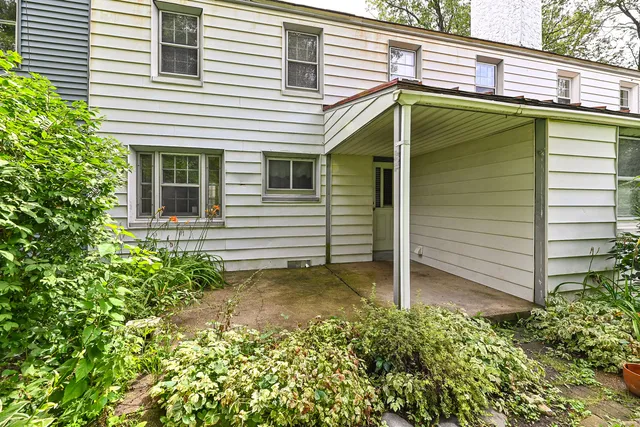 $249,000 | 5905 Dendron Lane, Greendale, WI 53129