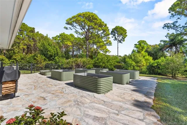 $1,595,000 | 2695 Northeast Cypress Lane, Jensen Beach, FL 34957