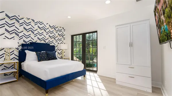 $2,939,000 | 12000 Northwest 6th Street, Plantation, FL 33325