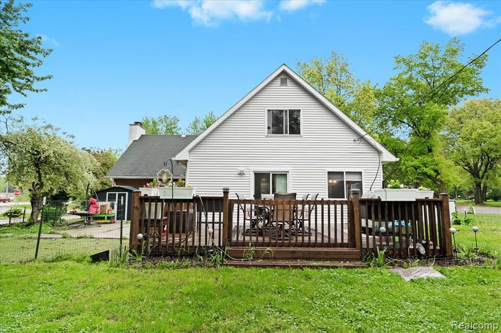 1473 Booth Street Howell, MI 48843 - Photo 26 of 37 Gallery Image 26