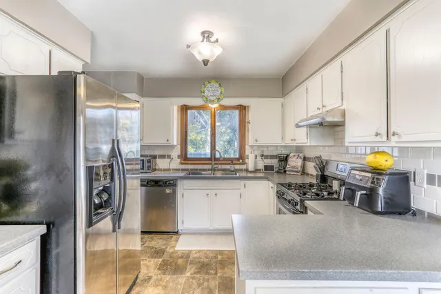 $359,900 | 1355 Sycamore Street, River Falls, WI 54022