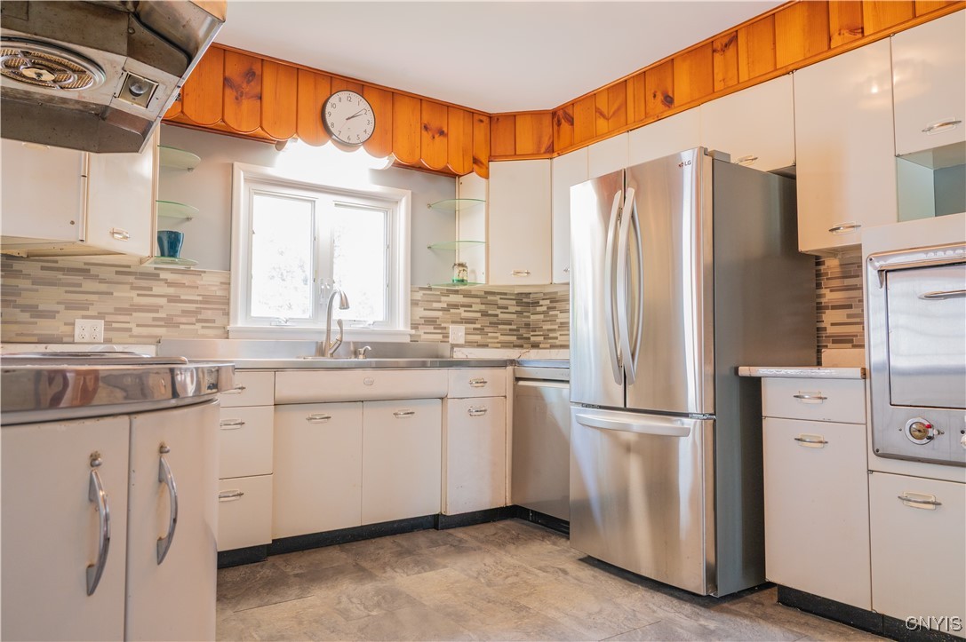 9792 Luke Road, Unit SS Marcy, NY 13403 - Photo 12 of 41