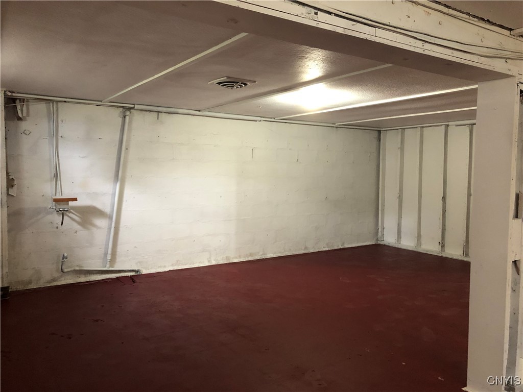 9792 Luke Road, Unit SS Marcy, NY 13403 - Photo 33 of 41