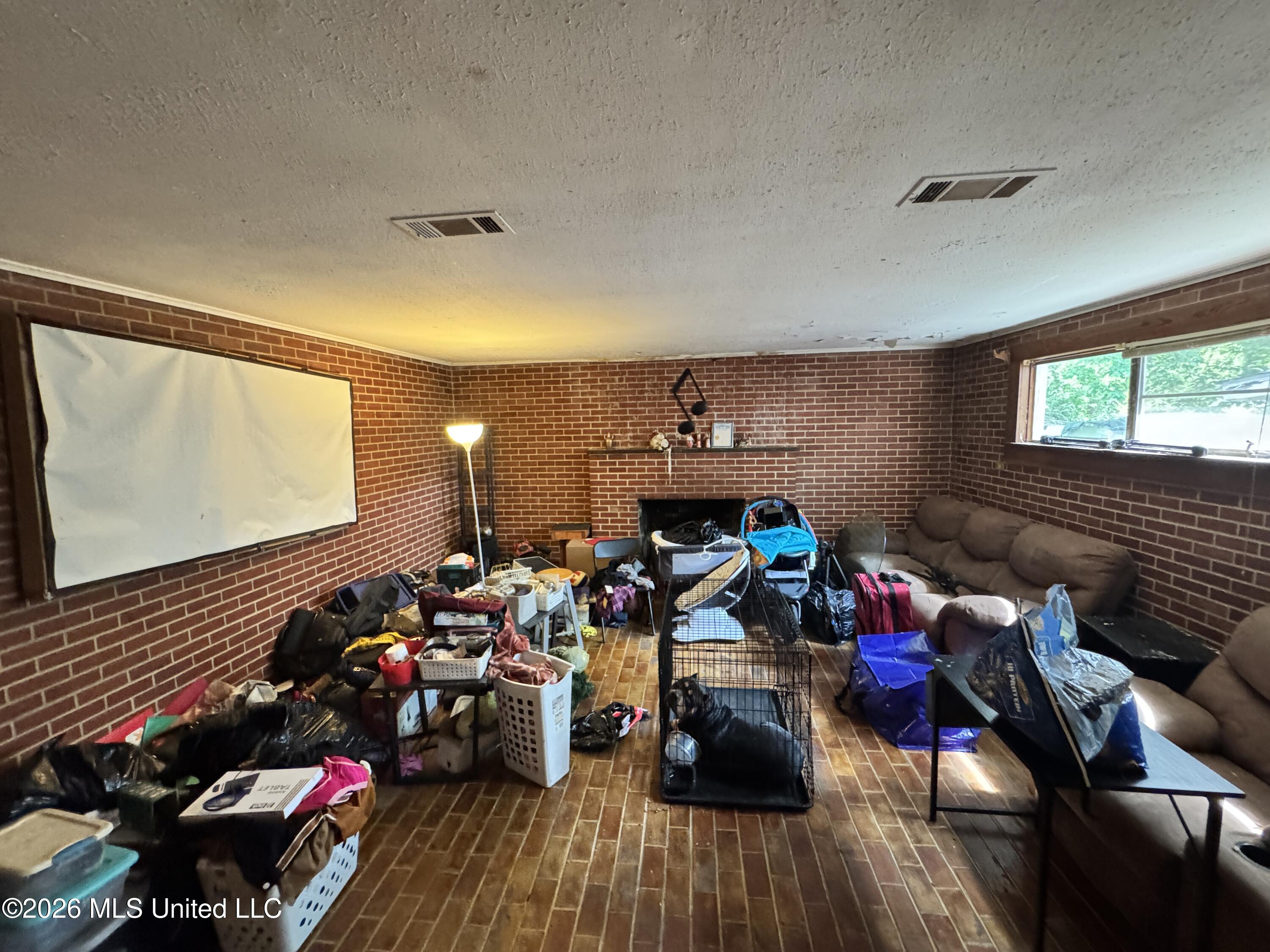229 Sykes Road Jackson, MS 39212 - Photo 7 of 16 IMG_8940