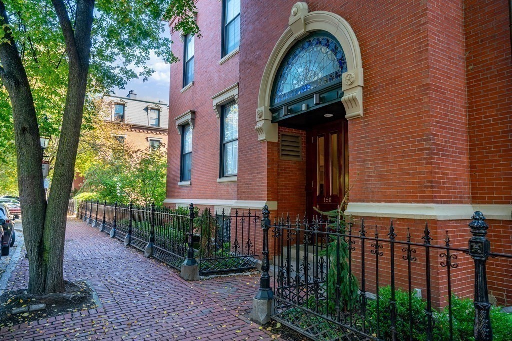 150 Appleton Street, Unit 3E Boston, MA 02116 - Photo 10 of 16 Gallery Image 10