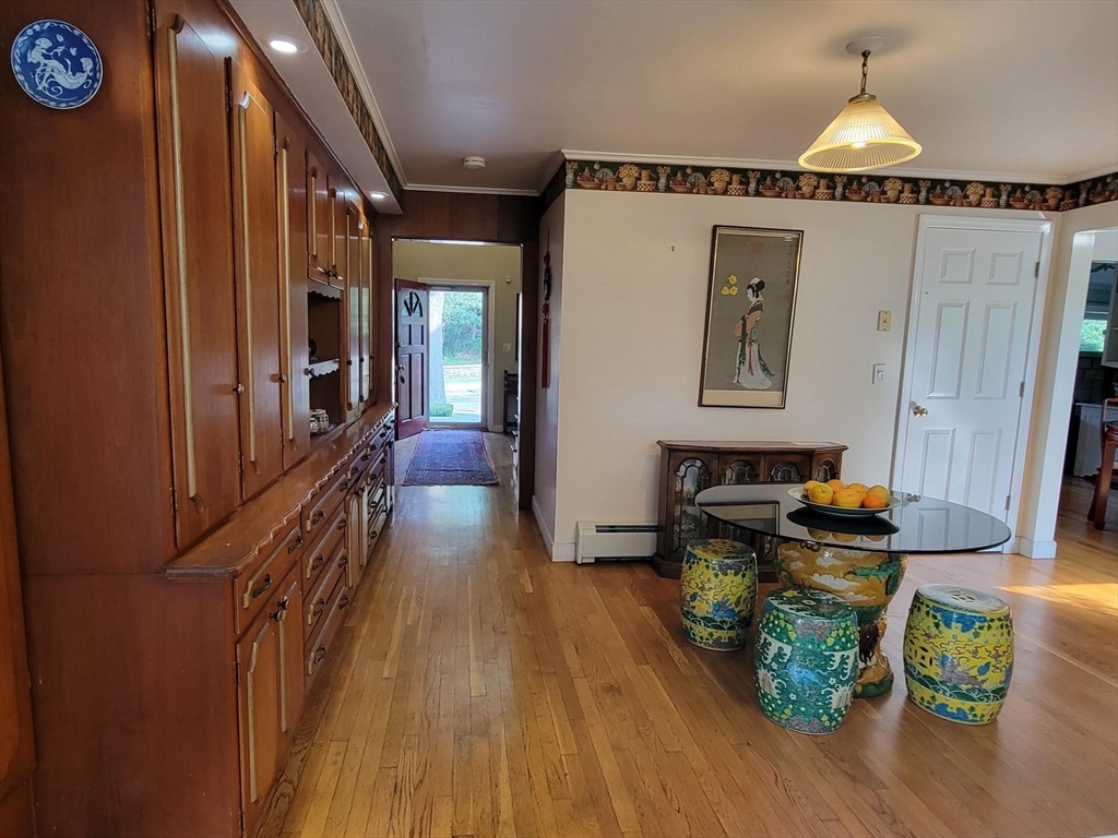 85 Faxon Park Road Quincy, MA 02169 - Photo 10 of 33 Gallery Image 10