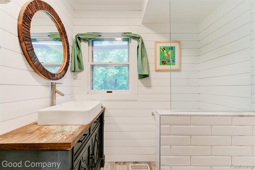 3119 South Adams Road Rochester Hills, MI 48309 - Photo 21 of 34