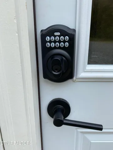 $255,000 | 5809 Eldridge Road Northeast, Knoxville, TN 37918