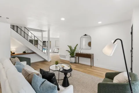 $1,599,000 | 4547 Lisann Street, San Diego, CA 92117