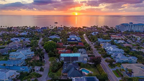 $6,495,000 | 263 North Lake Drive, Naples, FL 34102