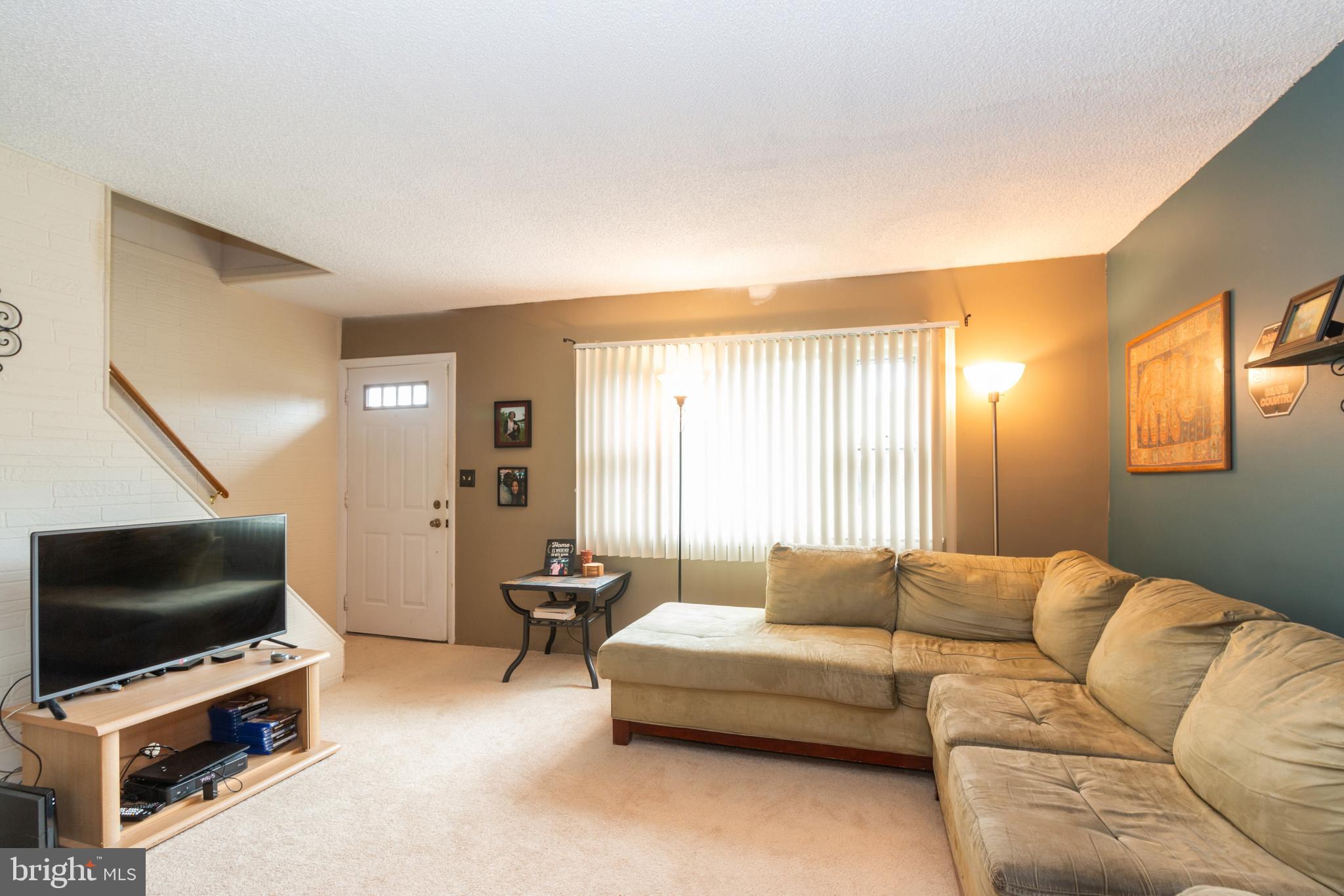 128 Rutledge Avenue Ewing, NJ 08618 - Photo 6 of 15