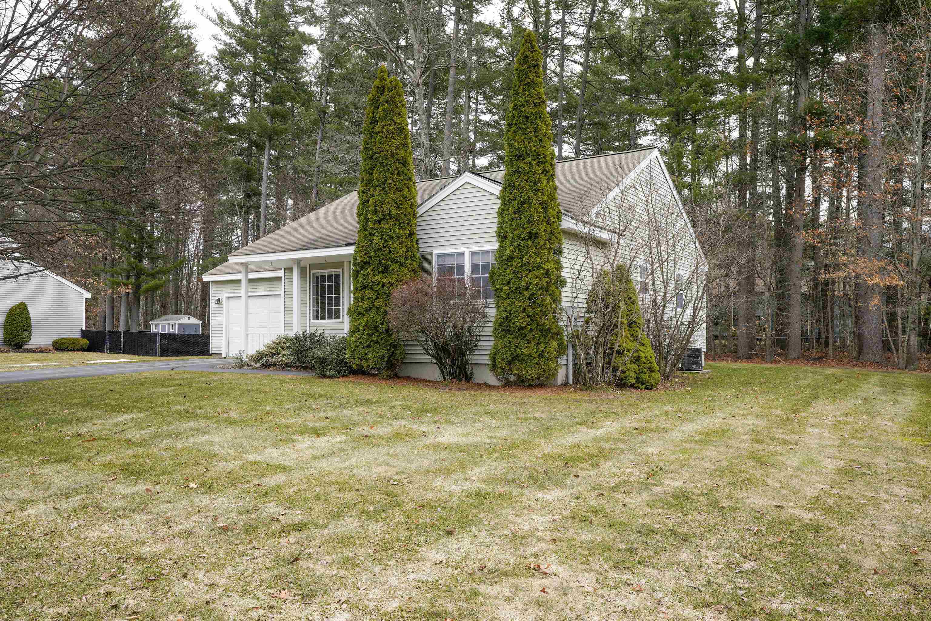 25 Independence Drive Merrimack, NH 03054 - Photo 23 of 32