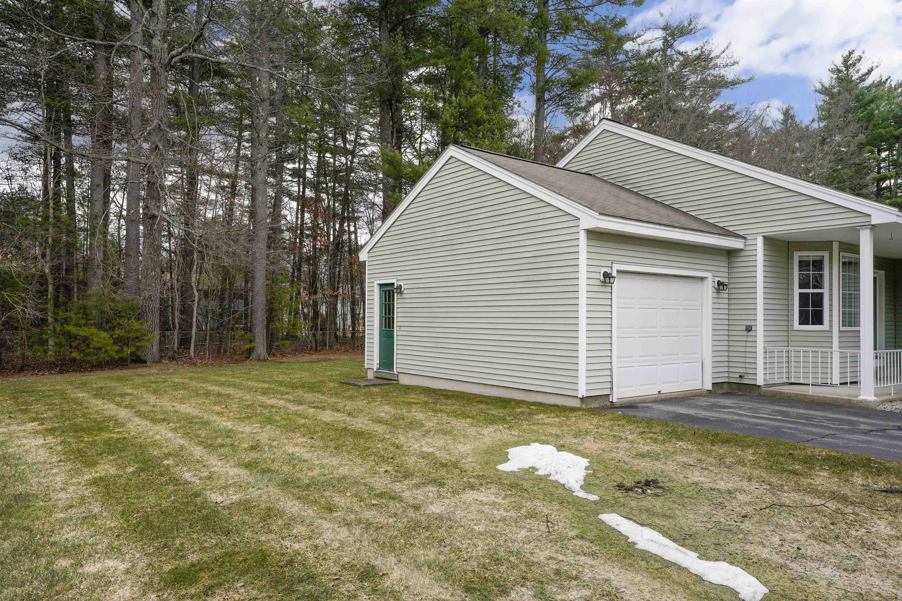 25 Independence Drive Merrimack, NH 03054 - Photo 27 of 32
