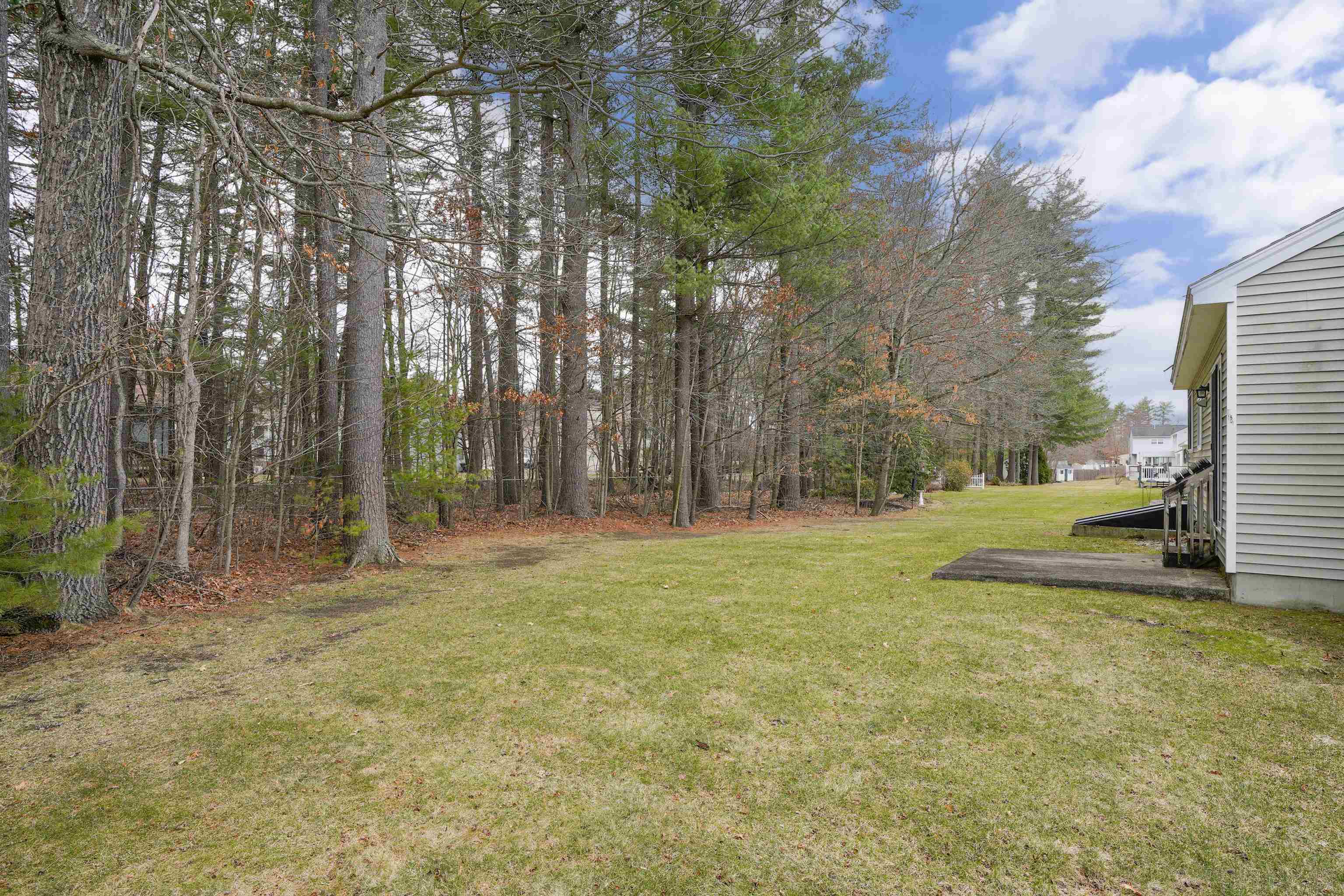 25 Independence Drive Merrimack, NH 03054 - Photo 28 of 32
