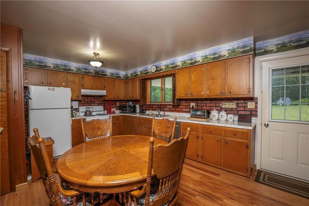 125 Fortieth Street Butler, PA 16001 - Photo 11 of 34