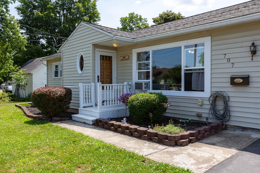 707 Taylor Road Horseheads, NY 14845 - Photo 1 of 1 Gallery Image 1