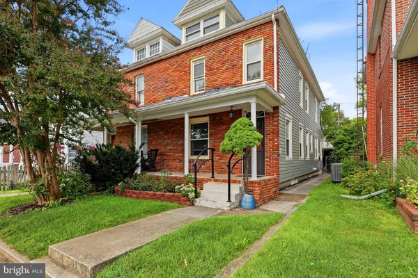 $159,000 | 105 South Illinois Avenue, Martinsburg, WV 25401
