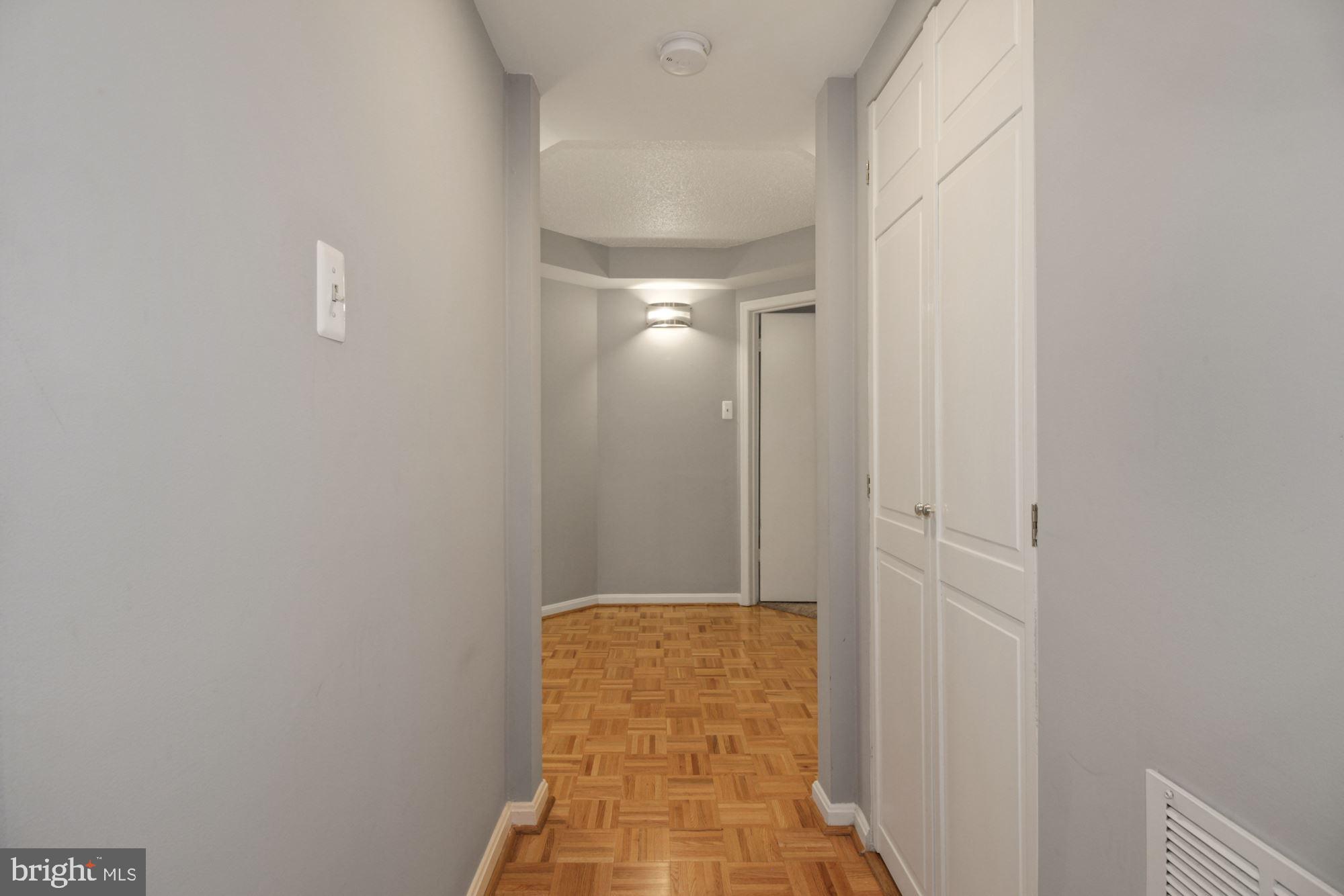 1040 Deer Ridge Drive, Unit 309 Baltimore, MD 21210 - Photo 10 of 31 Hallway to bedrooms and bathrooms