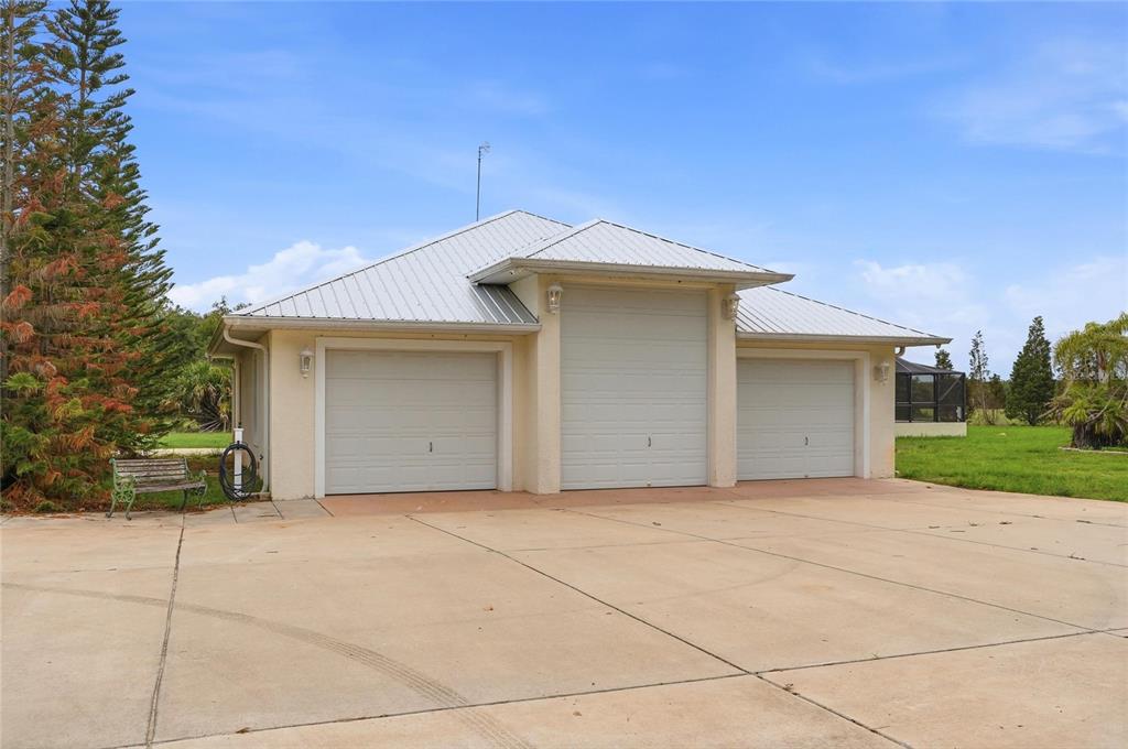 866 St Anne Shrine Road Lake Wales, FL 33898 - Photo 3 of 47