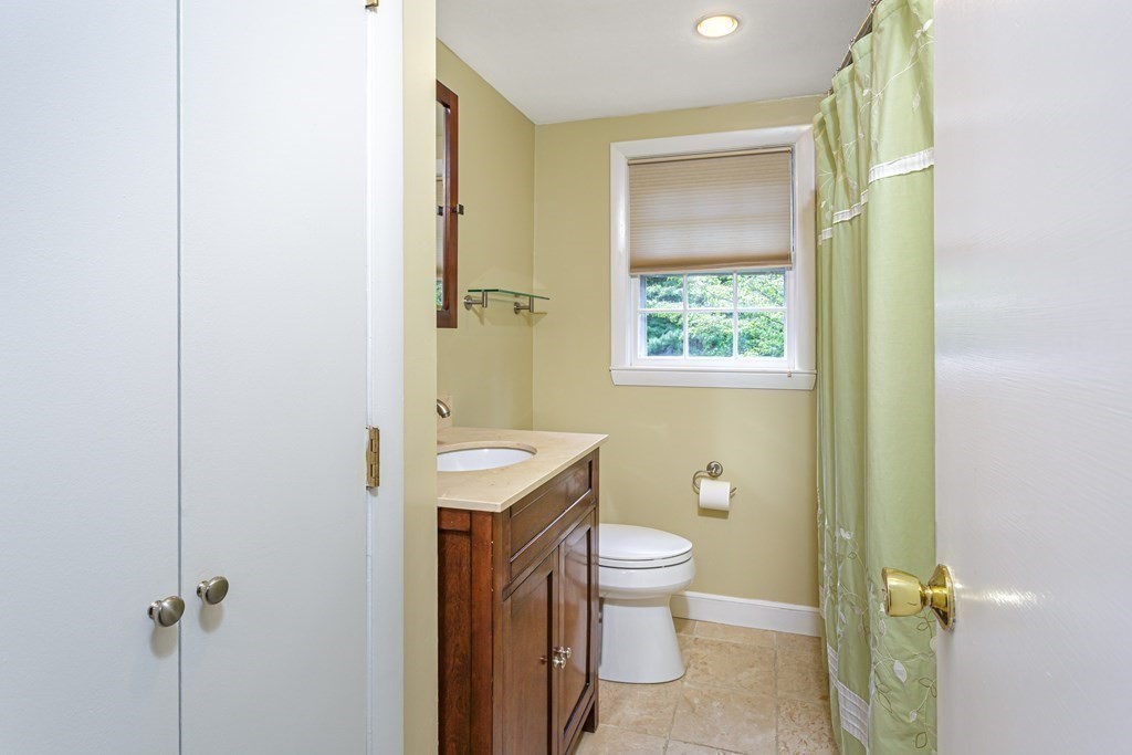 37 Brook Road Sharon, MA 02067 - Photo 20 of 36 Gallery Image 20