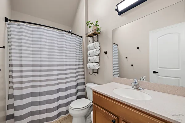 $635,000 | 2184 Schrader Lane, North Aurora, IL 60542