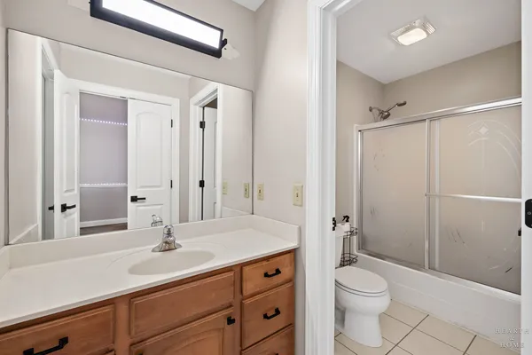 $635,000 | 2184 Schrader Lane, North Aurora, IL 60542