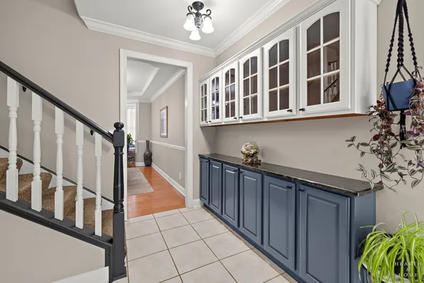 $635,000 | 2184 Schrader Lane, North Aurora, IL 60542