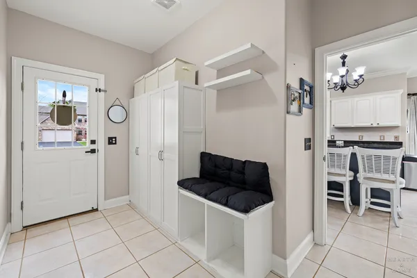 $635,000 | 2184 Schrader Lane, North Aurora, IL 60542