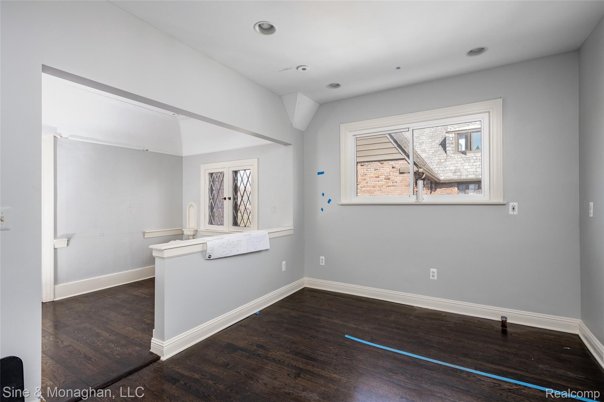 776 Trombley Road Grosse Pointe, MI 48230 - Photo 33 of 78 776 Trombley L031.jpg