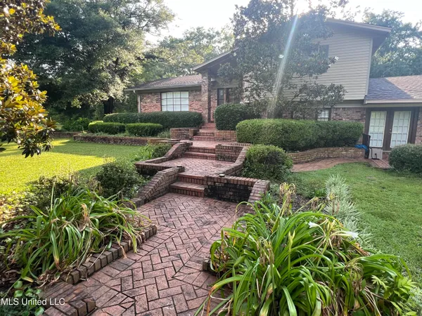 $724,850 | 19589 Juniper Drive, Saucier, MS 39574