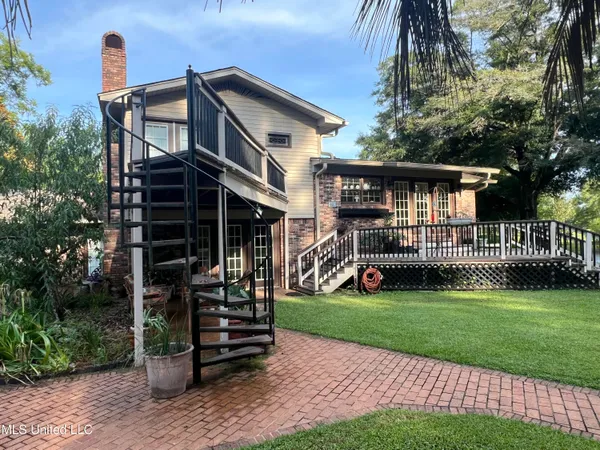 $724,850 | 19589 Juniper Drive, Saucier, MS 39574